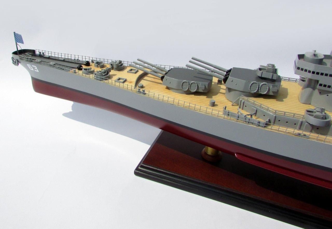 Maquette bateau - Cuirassé USS Missouri (Gamme Standard) - GN