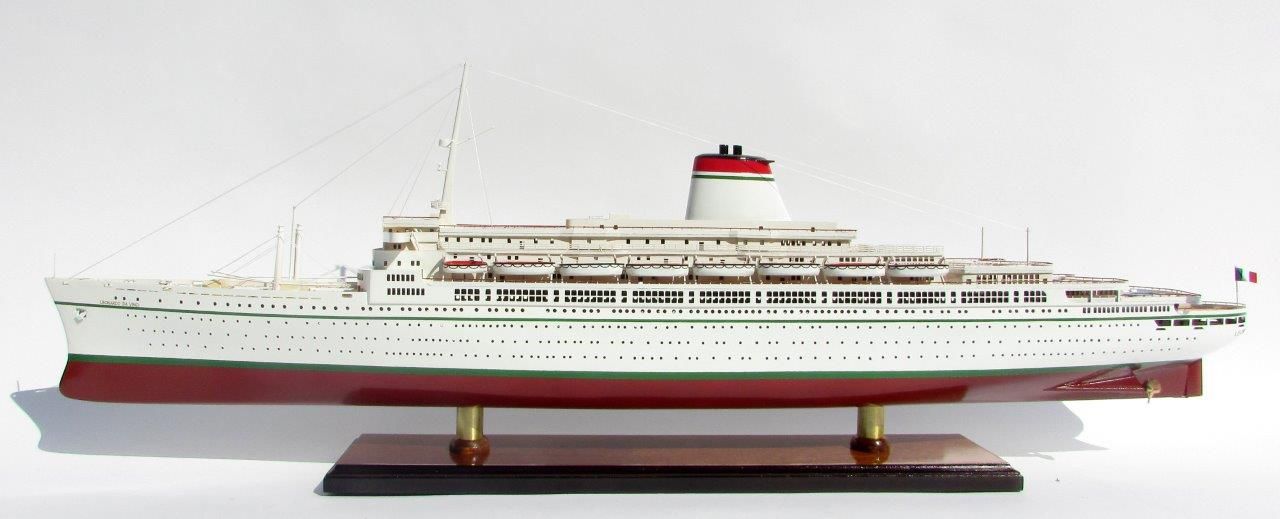 Maquette de bateau SS Leonardo Da Vinci Coque blanc et rouge - GN