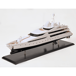 Maquettes de Yachts Modernes et Bateaux