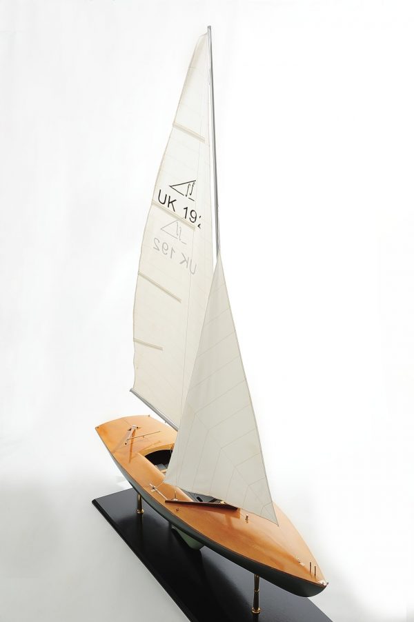 Coweslip Flying Fifteen - (Gamme Première) - Maquette de bateau