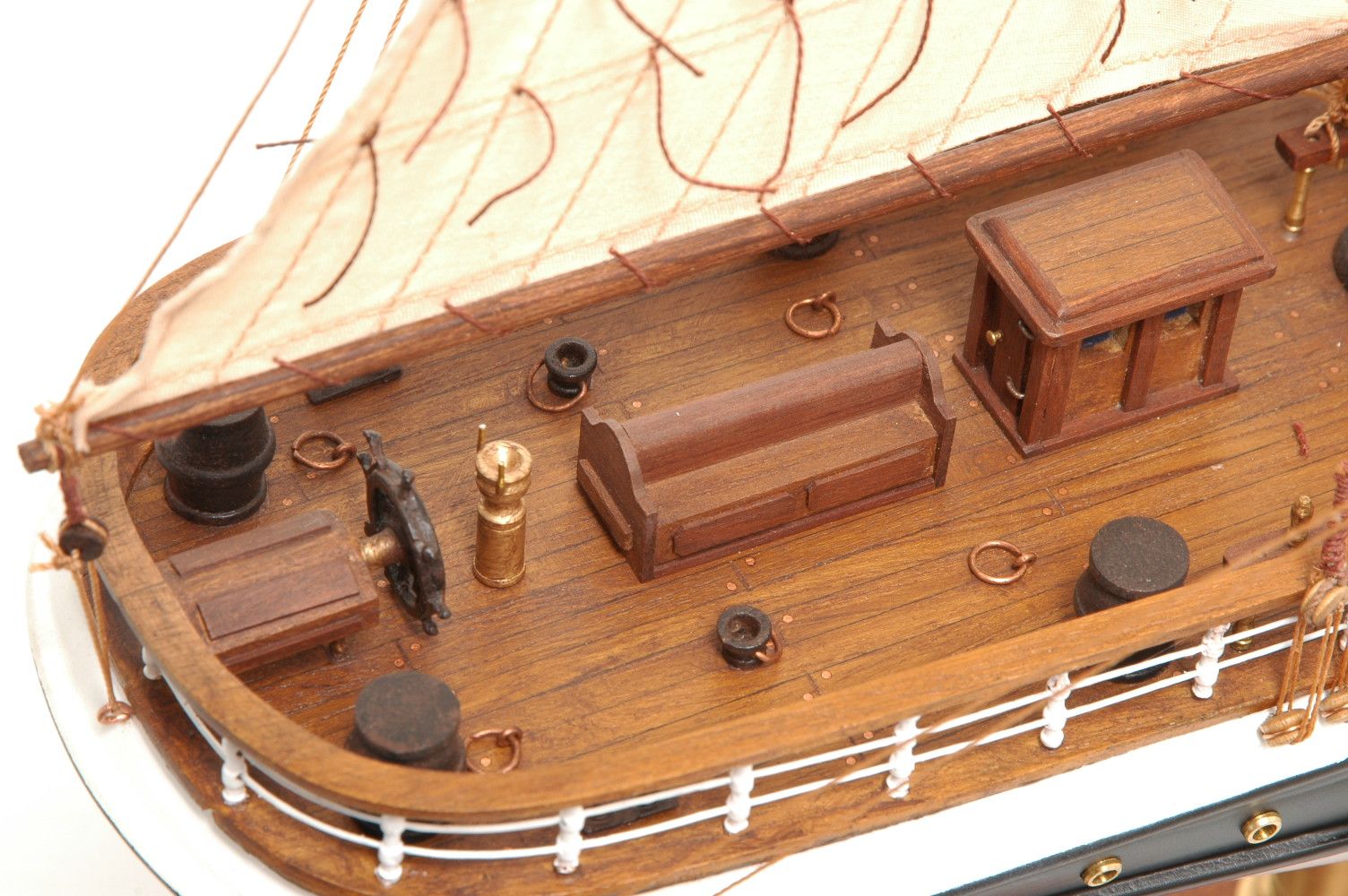 Dunedin (Gamme Première) - Maquette de bateau